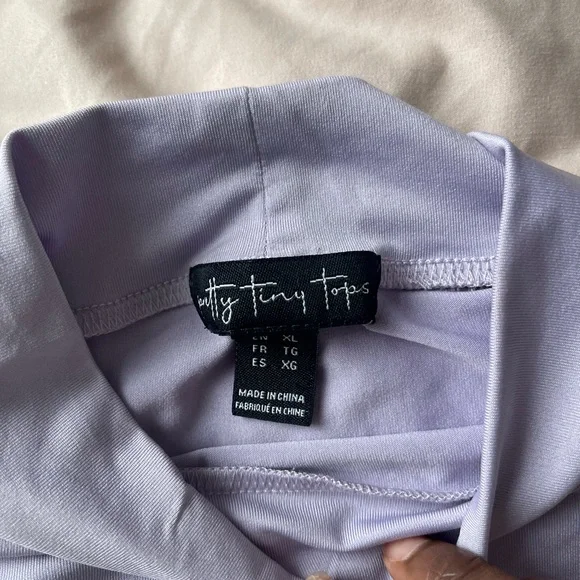 Lavender Mock Neck Ruched Top - Picture 3 of 7